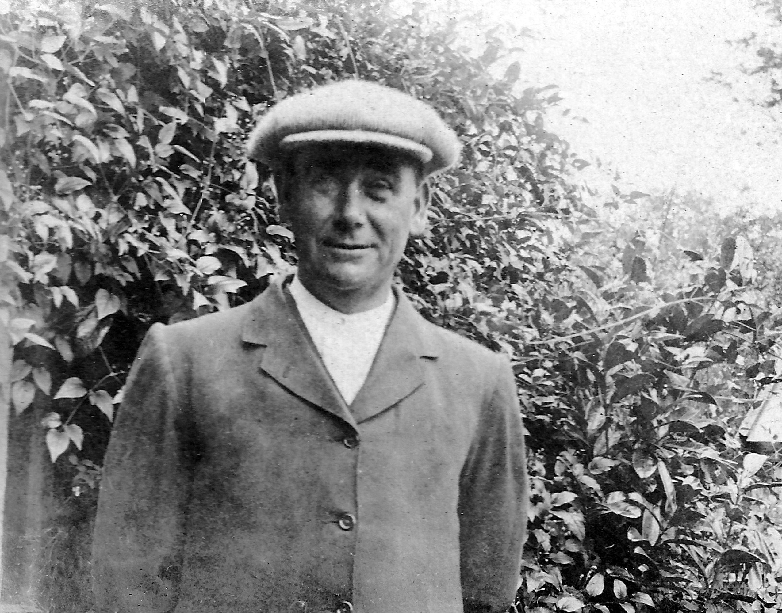 Elaine Delay's grandfather, born in Wapping in 1895.
